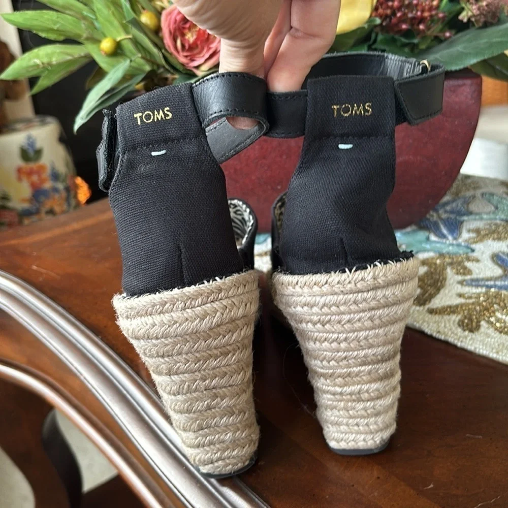 Toms Marisol Espadrille Wedge Sandal Black Canvas w/ Leather Ankle Strap Jute